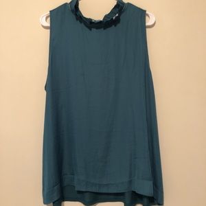 LOFT Sleeveless Tunic Top